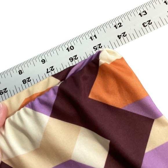 ZARA Stretchy Geometric Pull On Biker Shorts Medium - Picture 4 of 9